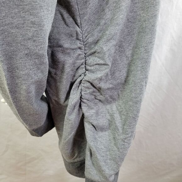 Liz Lange Gray Hooded Sweatshirt Tunic - Picture 5 of 8